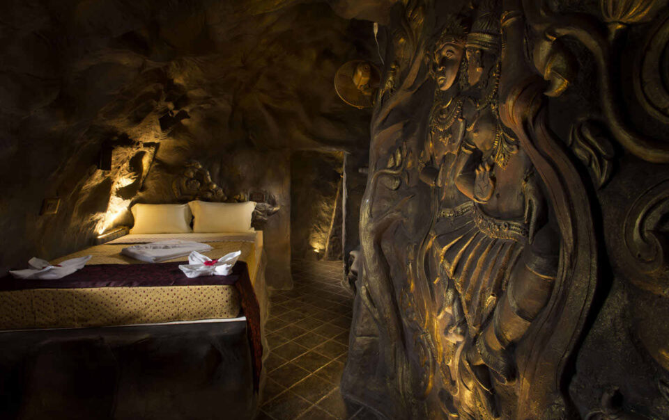Premium-Cave-Room-Vagamon
